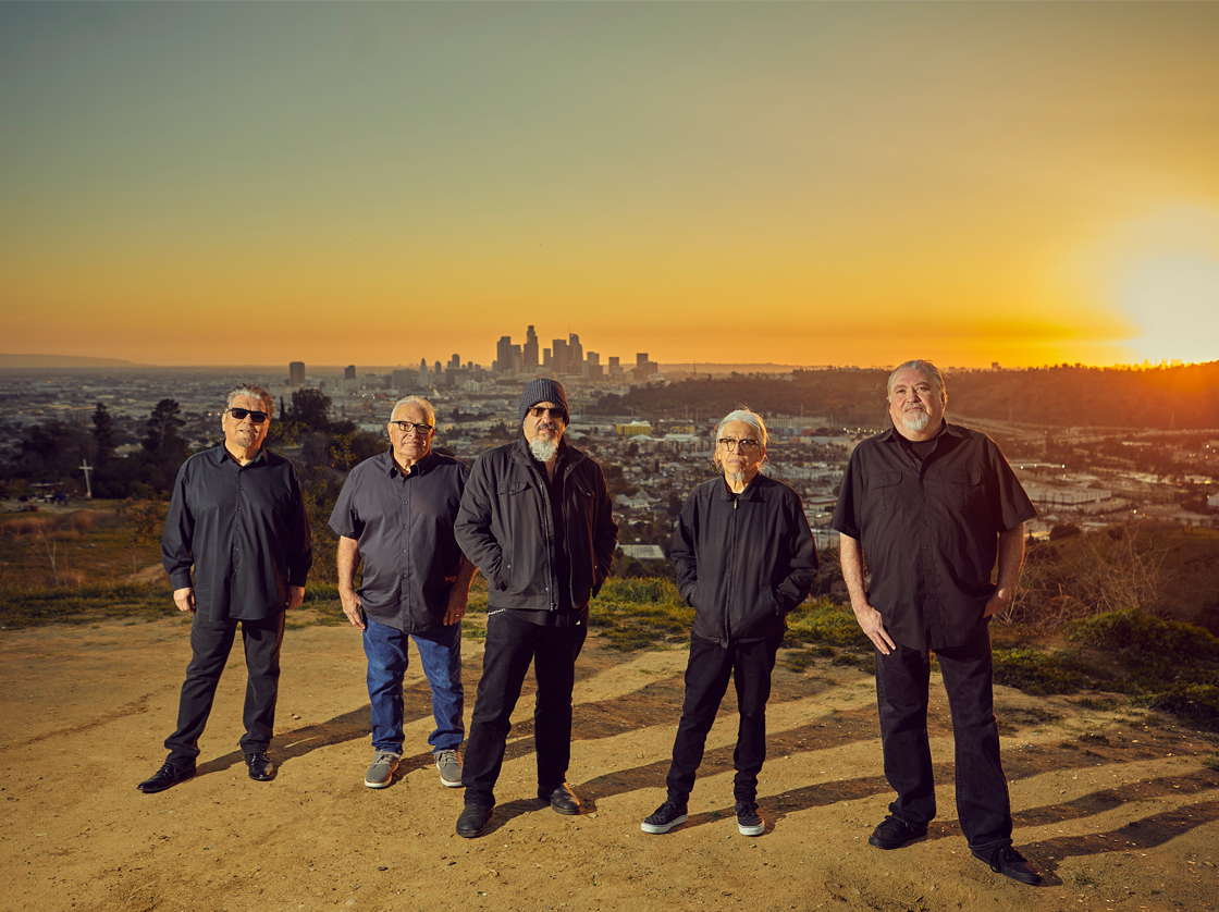 Los Lobos