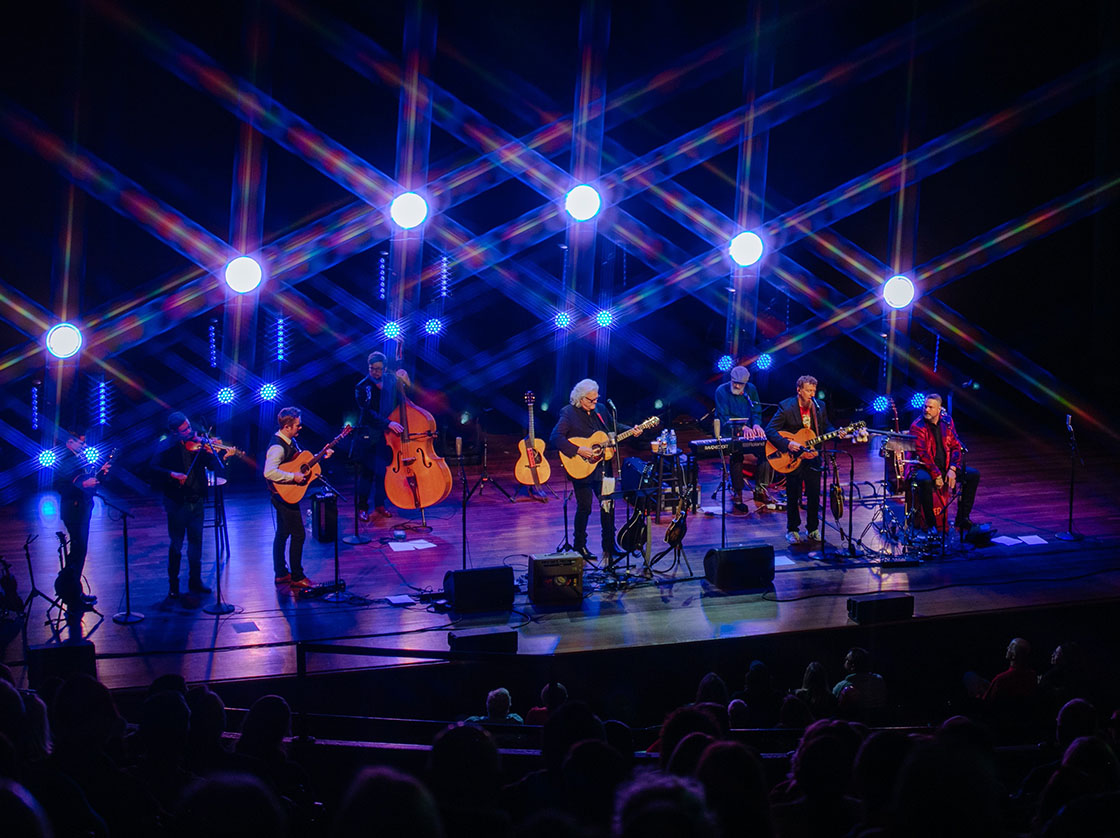 Ricky Skaggs and Kentucky Thunder Christmas 