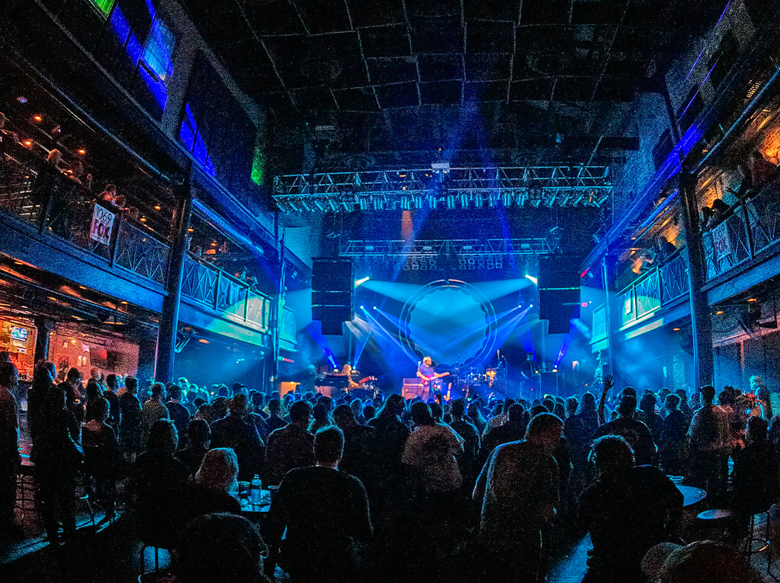 The Machine Performs Pink Floyd