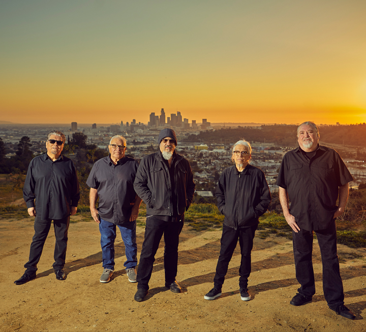 Los Lobos